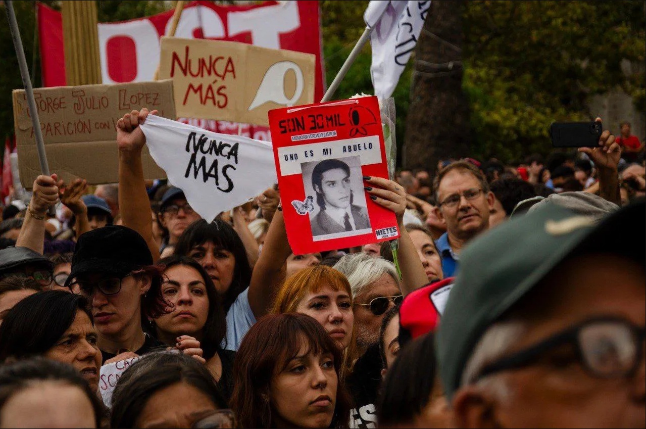 Milei reatualiza penúria da ditadura