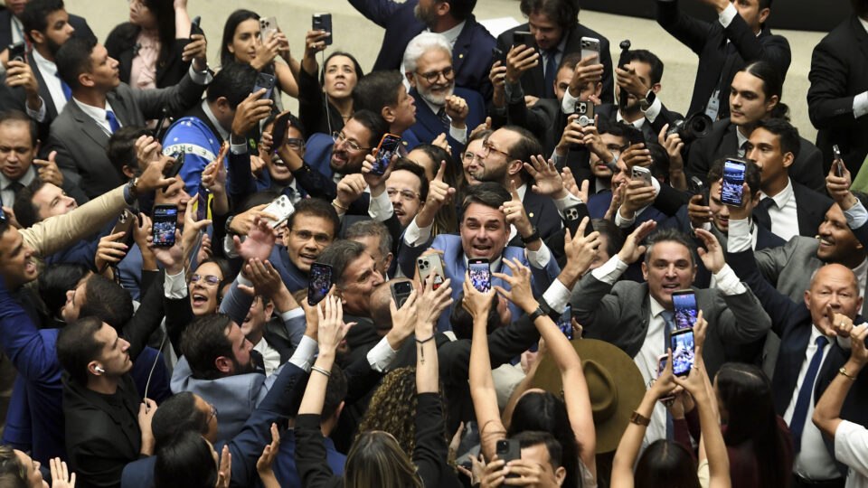 Como o Congresso sabota o fim da 6x1 | Outras Palavras